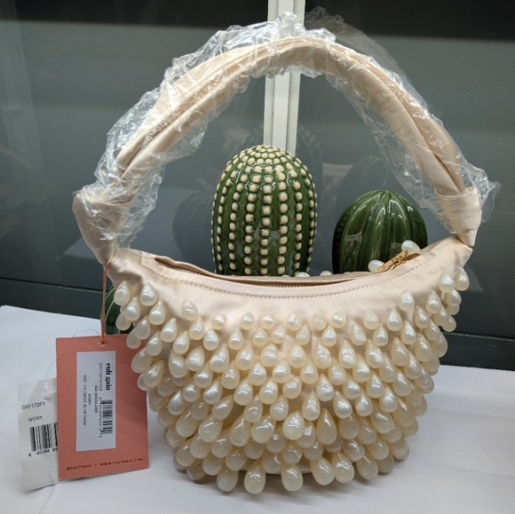 cult gaia Handbags - Cult Gaia NWT Ivory Gia Shoulder Bag